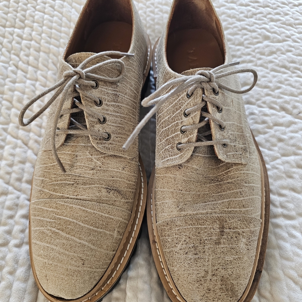 Taft Textured Cream Lace-Up‎ Oxfords